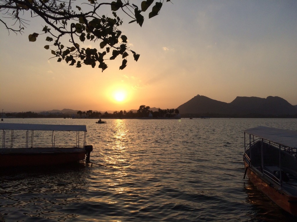 Het meer in Udaipur