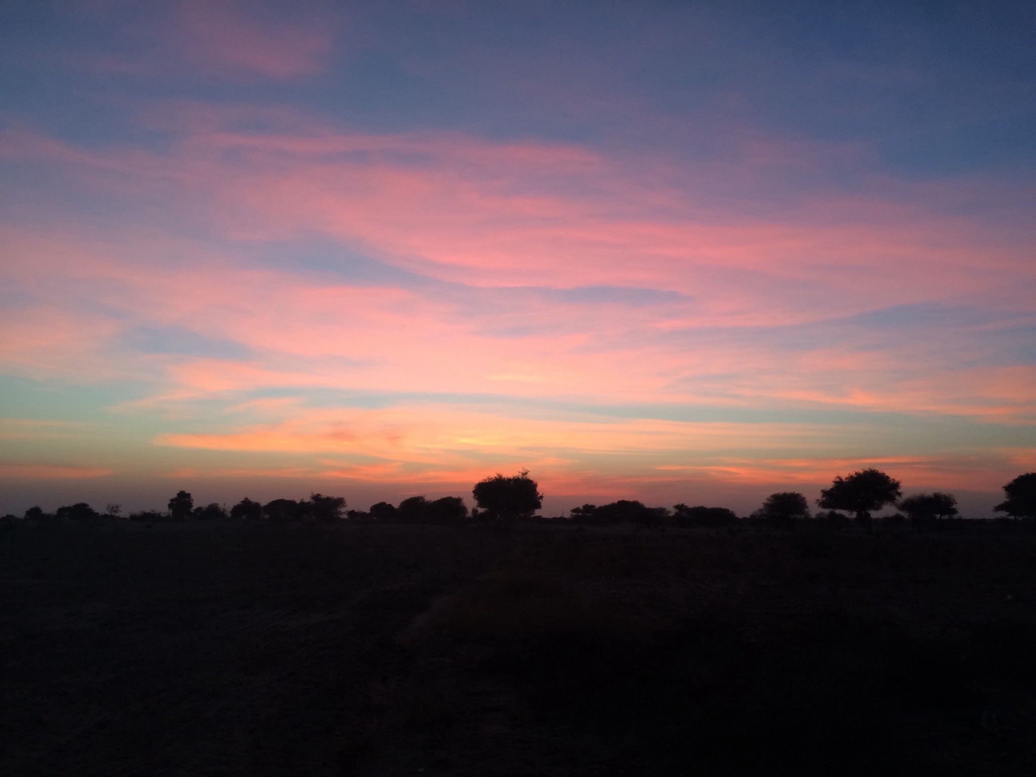 Zonsondergang in de woestijn