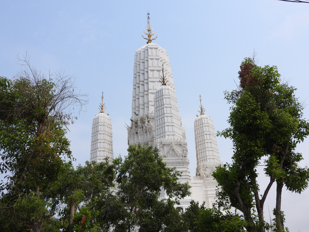 Wat Mahathat Worawihan in Phetchaburi