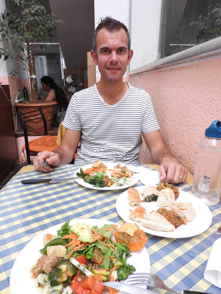 Genieten van het groentenbuffet in Cordoba