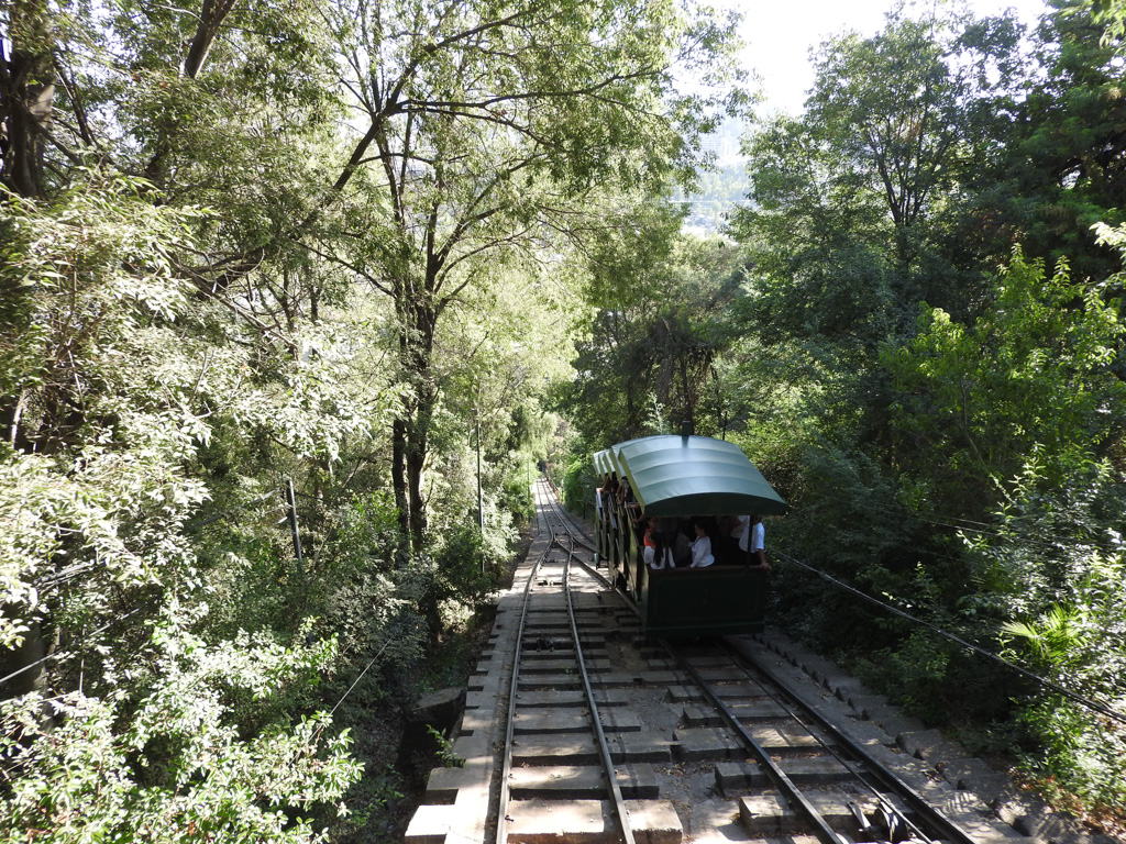 Met de teleferique naar Cerro San Cristobal