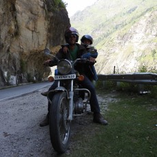 Spiti Valley Royal Enfield Manu en Ann