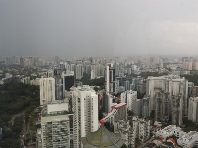 Een wereld vol skyscrapers bekijken vanop Ion Orchard Shoppingmall