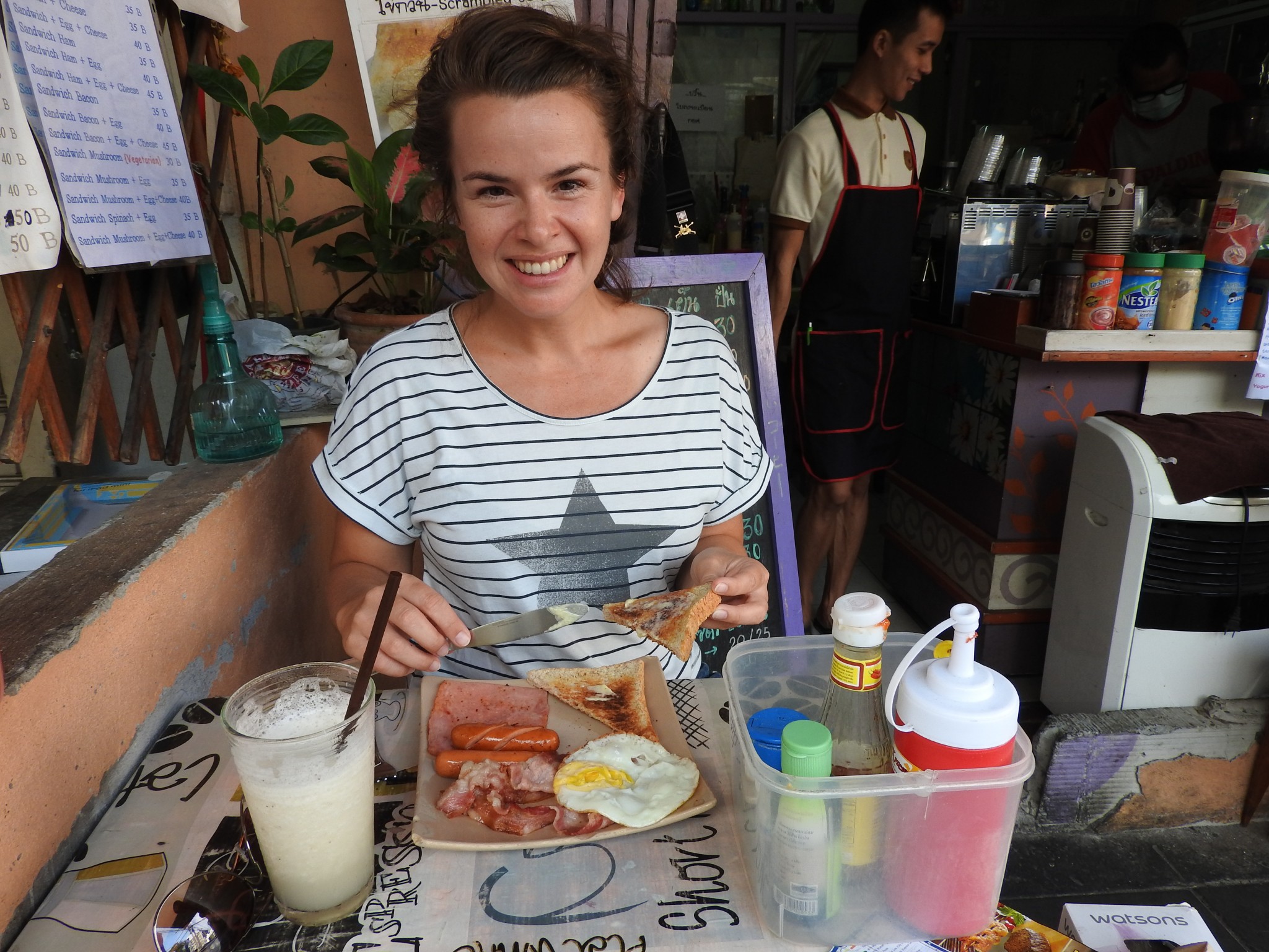 Lekker westers ontbijt in Bangkok