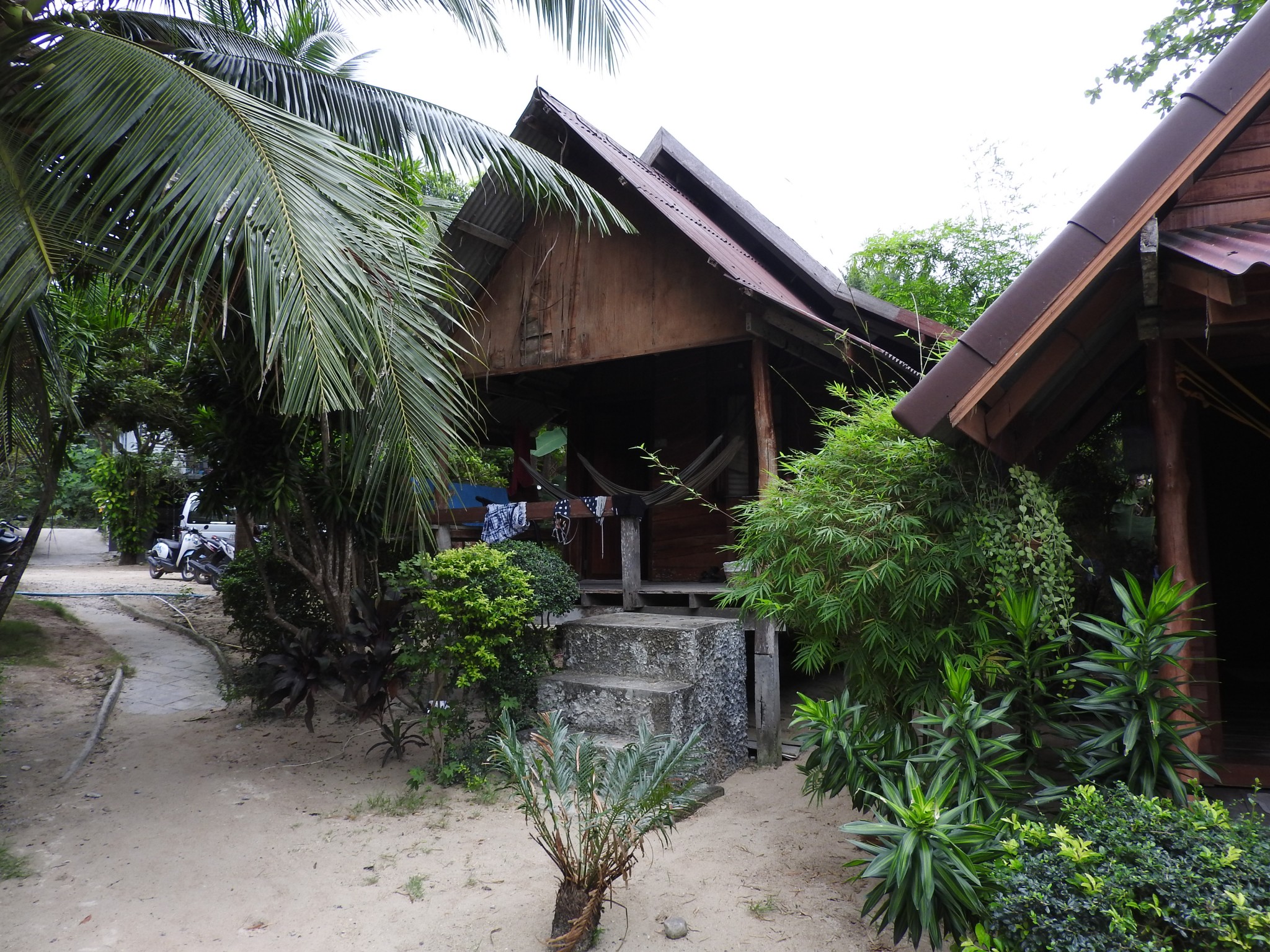 Ons net wat duurder hutje op het strand in Koh Phagnan
