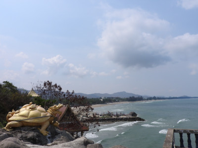 Verrast worden door de tempel van Khao Tao in Hua Hin